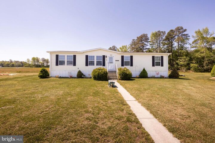 Property Photo:  35065 Bracken Court  MD 21850 