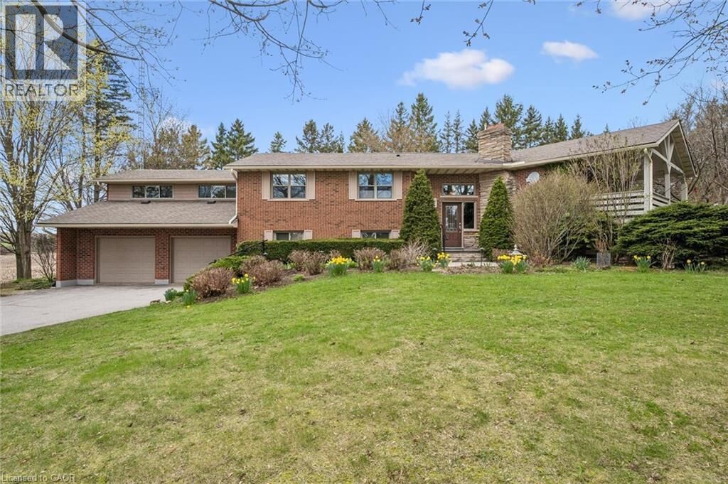 Photo de la propriété:  7690 Mill Road  ON N1H 6J1 