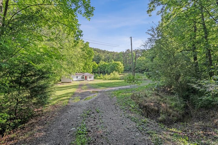 Property Photo:  2720 Old Federal Road S  GA 30705 