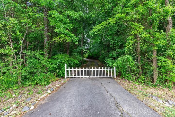 Property Photo: 425 Mimosa Street NC 27013