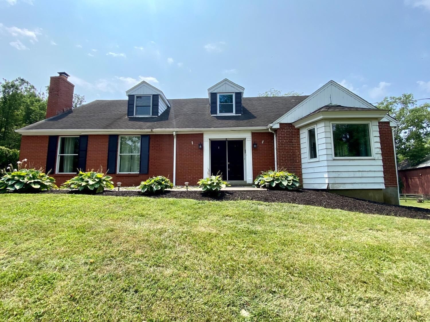 Property Photo:  8525 Camargo Road  OH 45243 