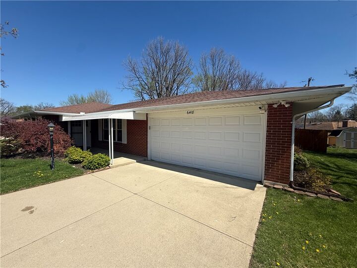 Property Photo:  6418 Oakhurst Place  OH 45414 