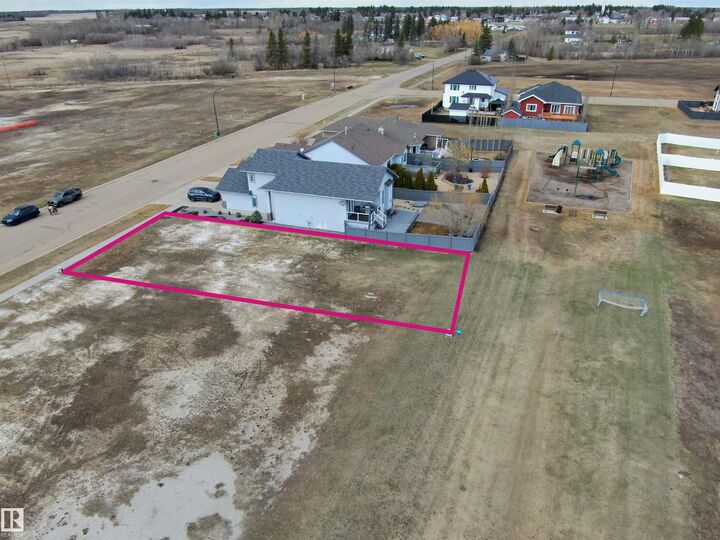 Property Photo:  15 Whitetail Dr  AB T6B 3H0 