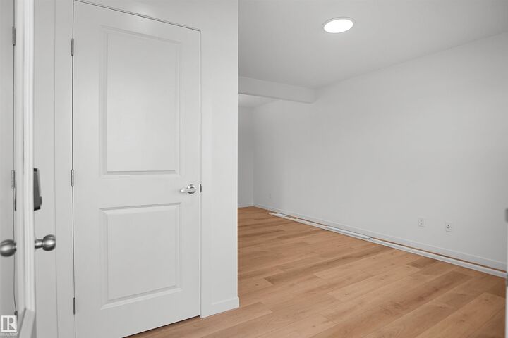 Property Photo: 1324 9 Street NW AB T6T 2V2
