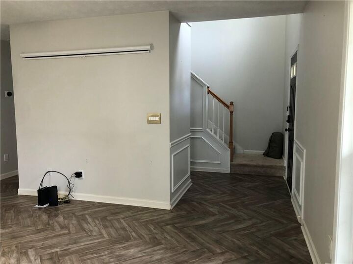 Property Photo:  370 Manor Glen Drive  GA 30024 