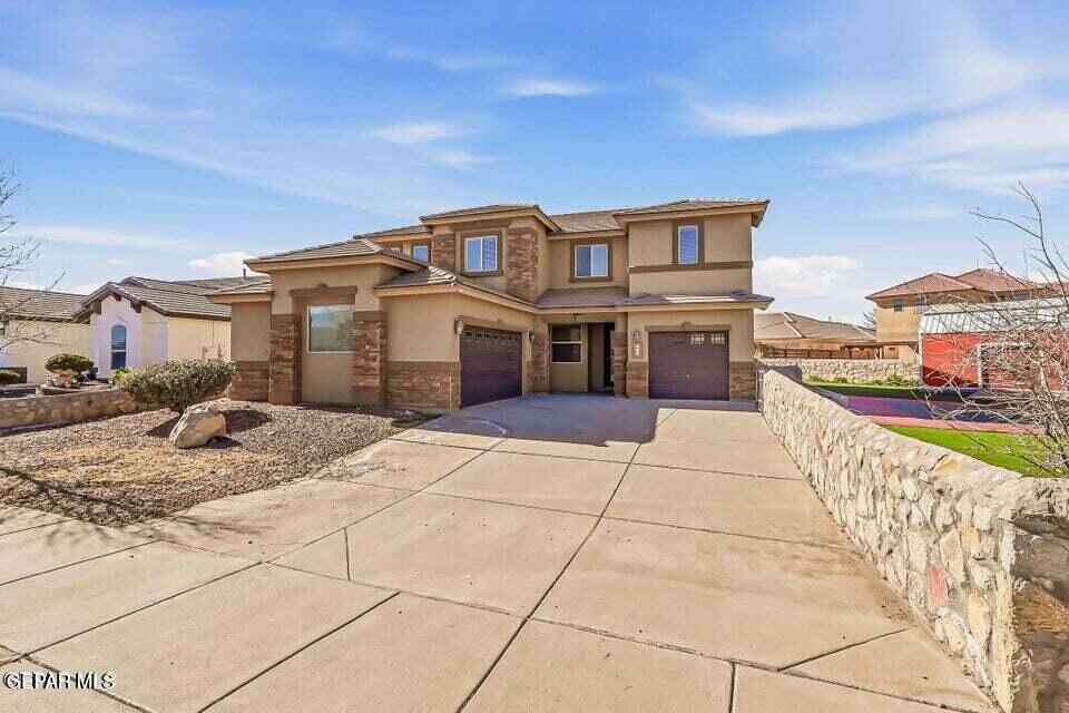 Property Photo: 520 Gomez Road TX 79932