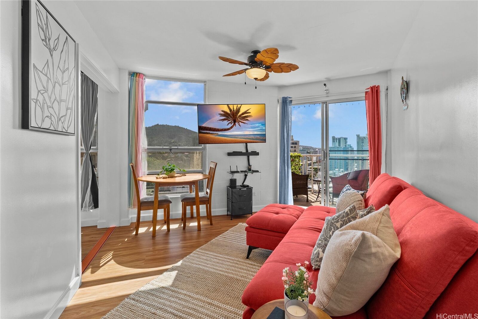 Property Photo: 1031 Maunaihi Place 301 HI 96822