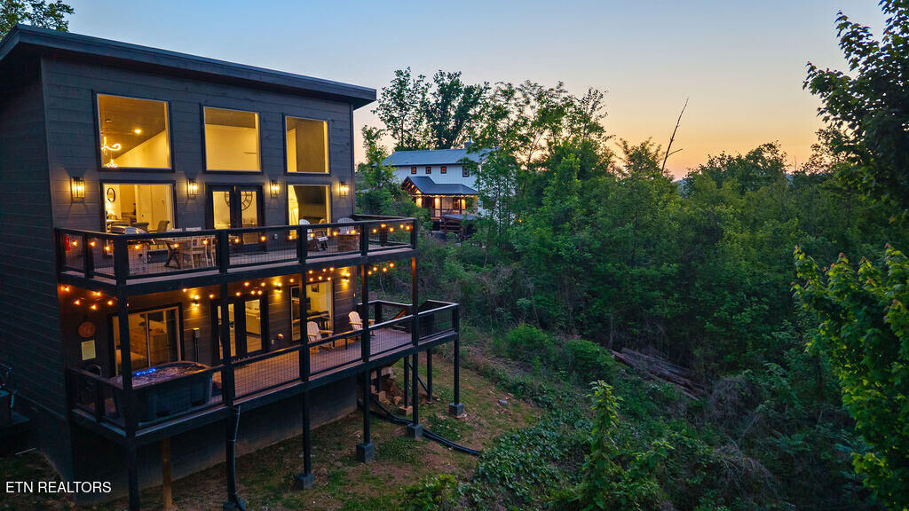 Property Photo:  612 Sunset Lane  TN 37738 