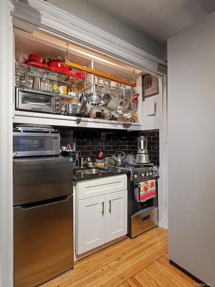 Property Photo:  457 W 57th Street 308  NY 10019 