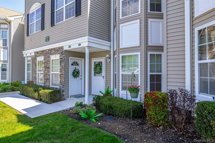 Property Photo:  106 Spring Drive  NY 11554 