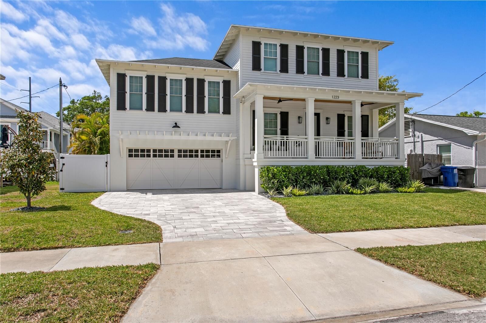 Property Photo: 1223 5th Street S FL 33701