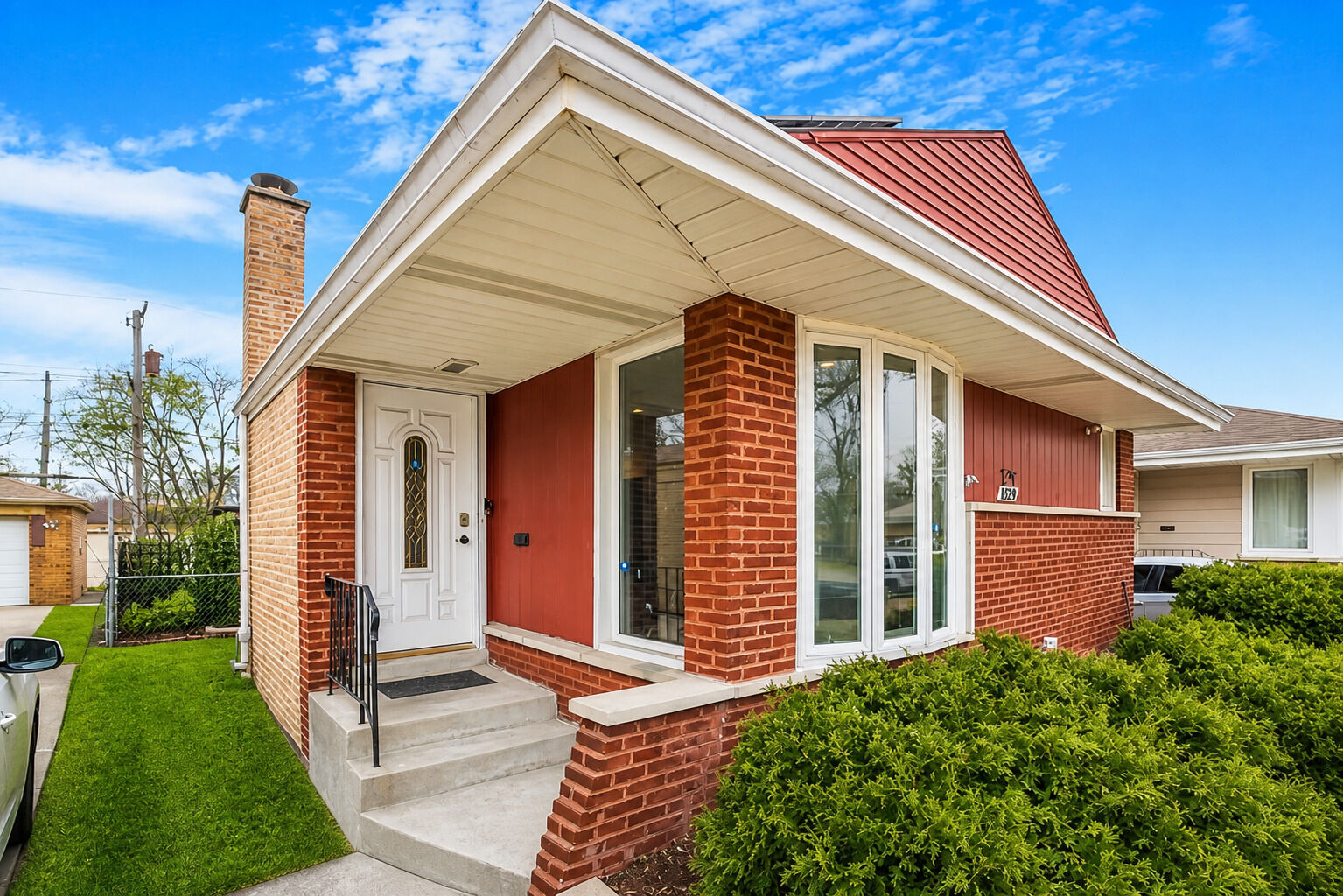 Property Photo:  129 Rice Avenue  IL 60104 