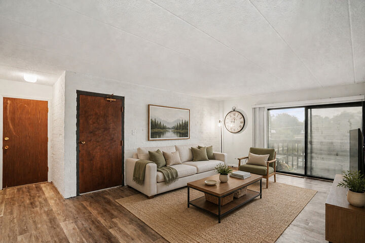 Property Photo:  1619 Richmond Circle 205  IL 60435 