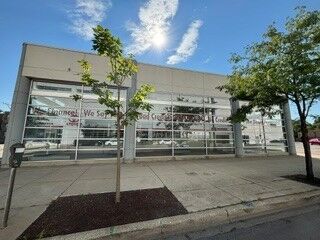 Property Photo: 6017-59 N Western Avenue IL 60659
