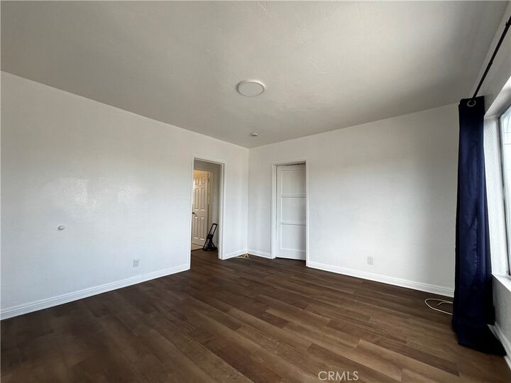 Property Photo:  7215 S Van Ness Avenue  CA 90043 