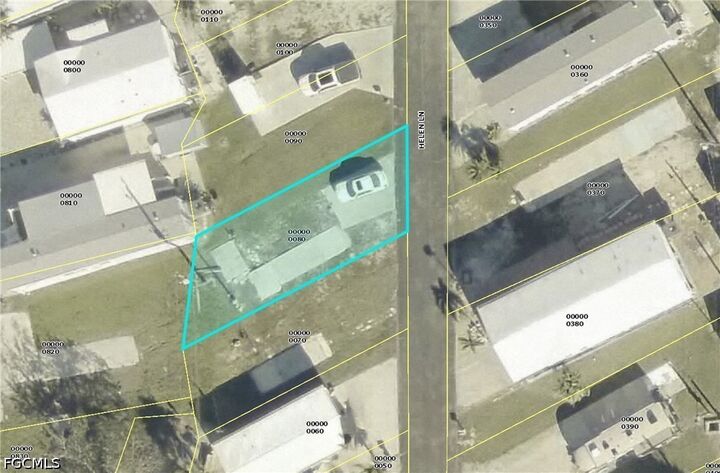 Property Photo:  8 Helen Lane  FL 33931 