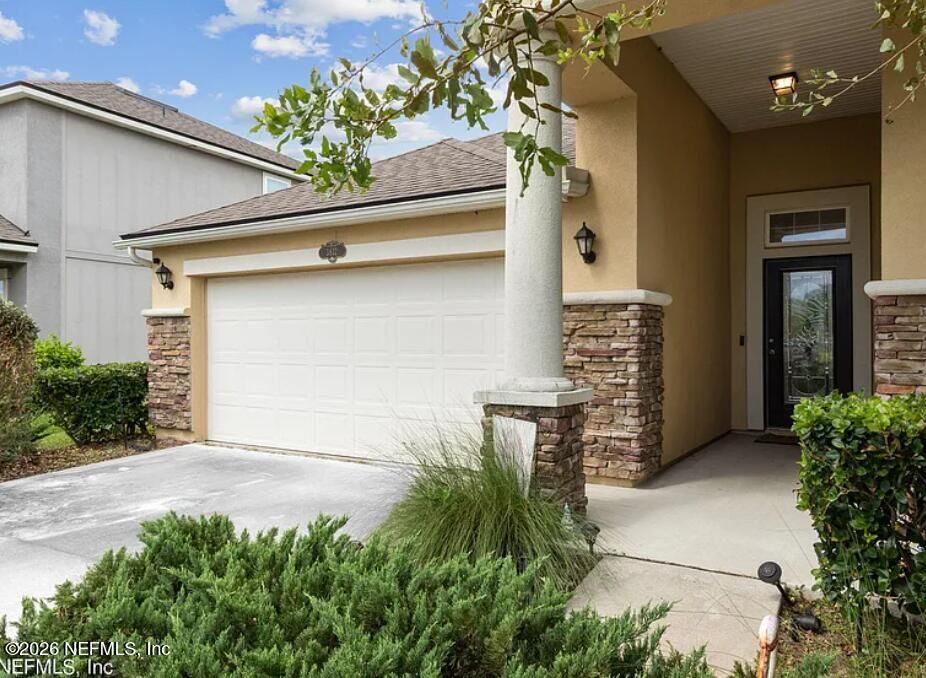 Property Photo:  3832 Great Falls Loop  FL 32068 