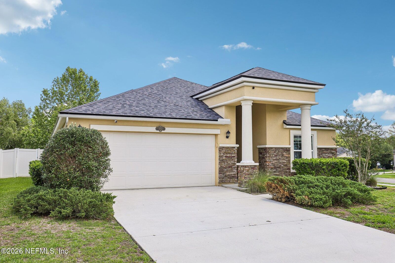 Property Photo:  3832 Great Falls Loop  FL 32068 