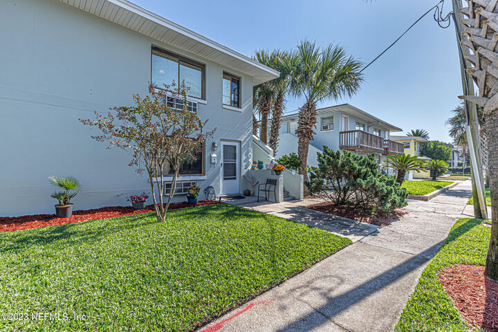 Property Photo:  1907 First Street  FL 32266 
