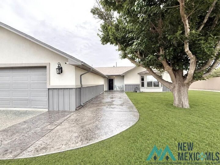 Property Photo:  5404 Sioux Road  NM 88220 