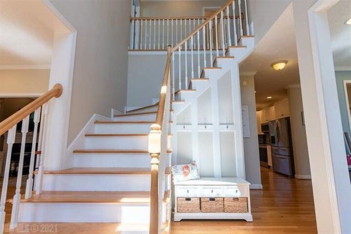 Property Photo:  401 Hearthstone Drive  VA 24060 