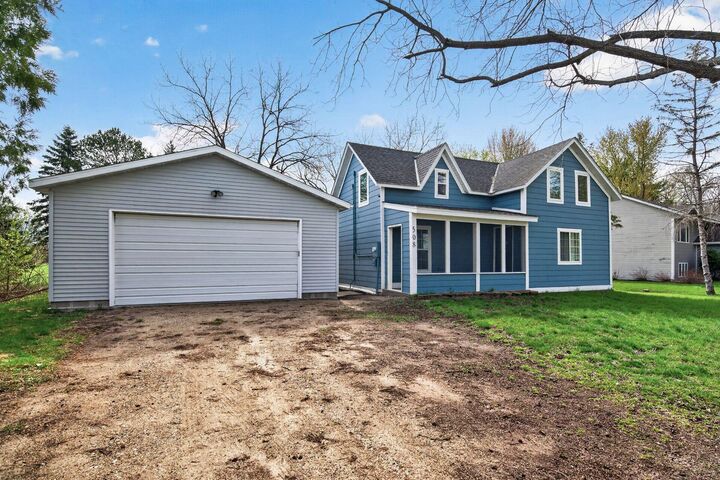 Property Photo: 508 River Road W MN 55328