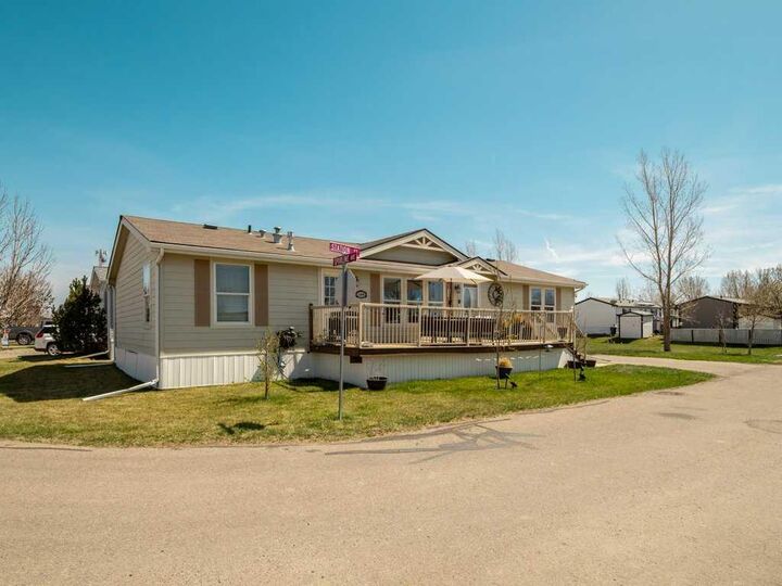 Property Photo: 509 Station Street AB T1M 0B1