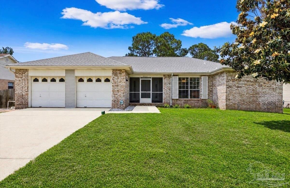Property Photo:  6435 Flagler Dr  FL 32563 