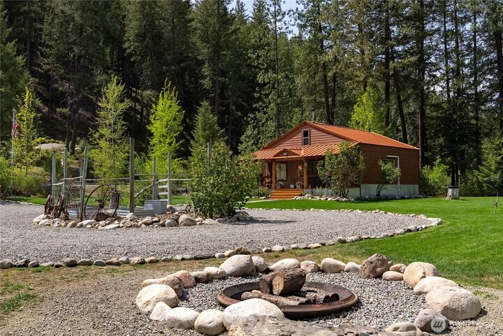 Property Photo:  26  Newby Creek Road  WA 98856 