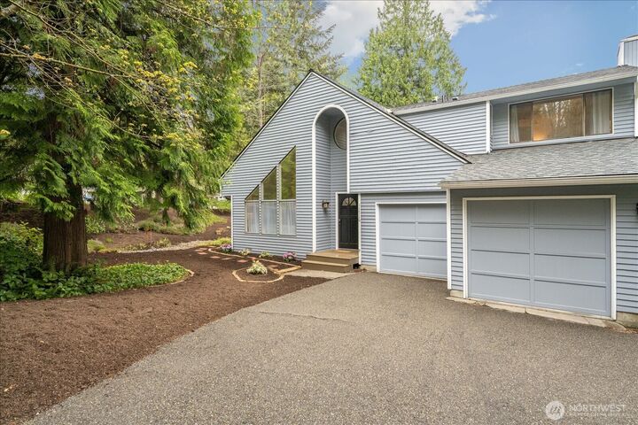 Property Photo:  11716 NE 95th Street  WA 98033 
