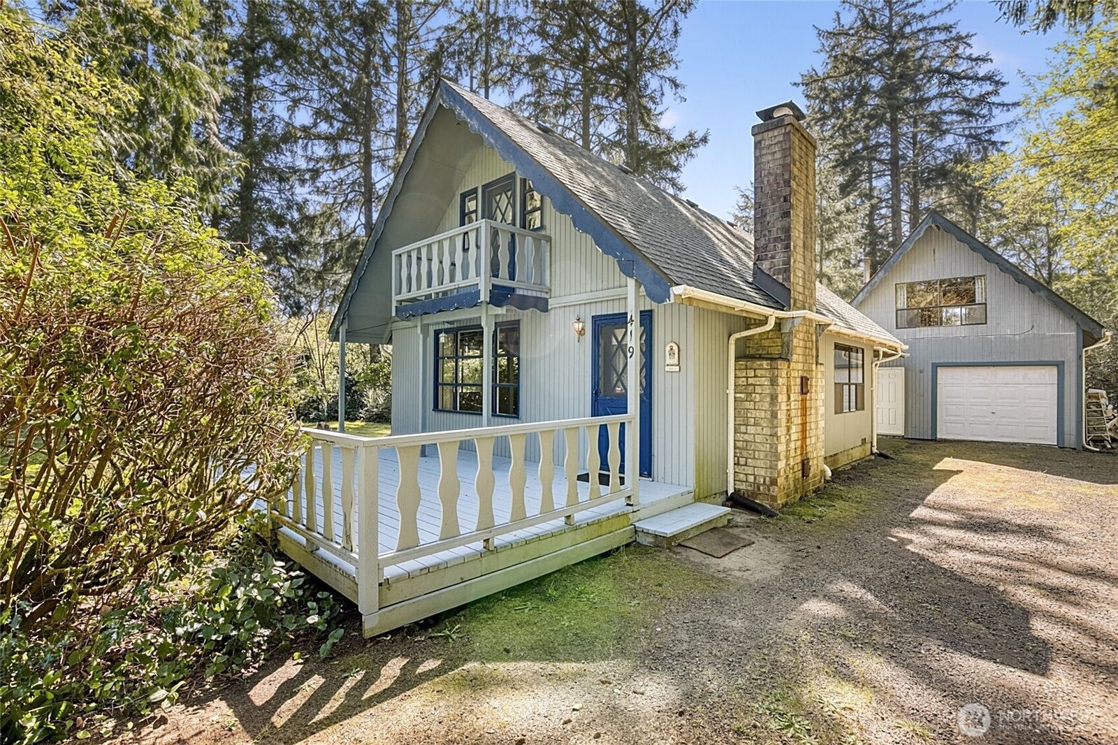 Property Photo:  419  Draconis Avenue SE  WA 98569 