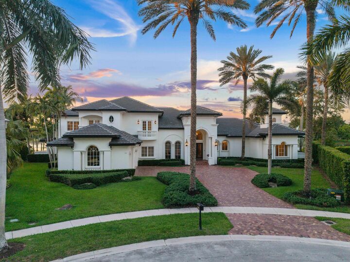 Property Photo:  366 Sweet Bay Avenue  FL 33324 