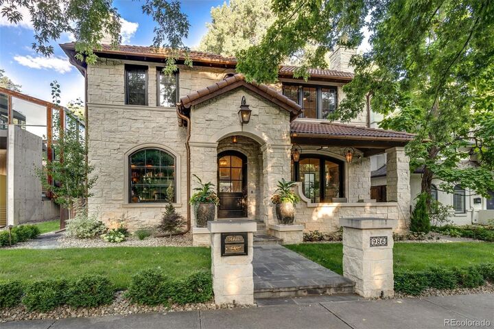 Property Photo:  986 S Gilpin Street  CO 80209 