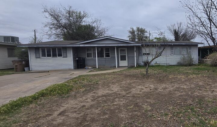 Property Photo:  2401 Field Street  TX 76901 