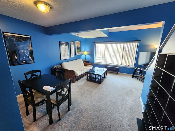 Property Photo:  1690 Dixwell Avenue 5  CT 06514 
