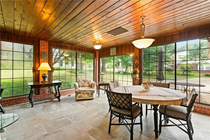 Property Photo:  907 Branchwood Drive  NC 27284 