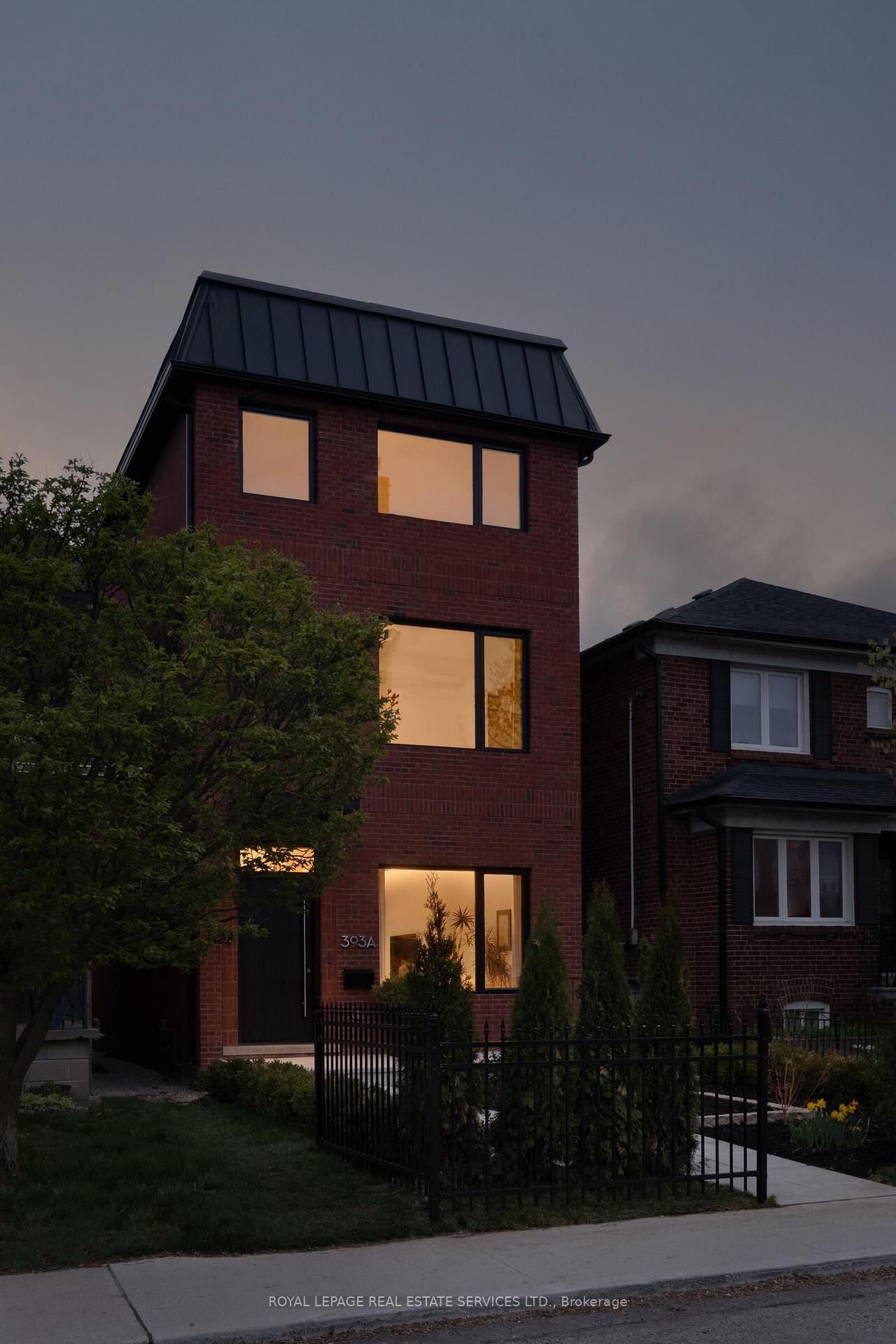 Property Photo: 393A Arlington Avenue ON M6C 3A1