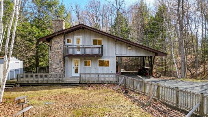 1407 Spooks Bay Lane — photo 1