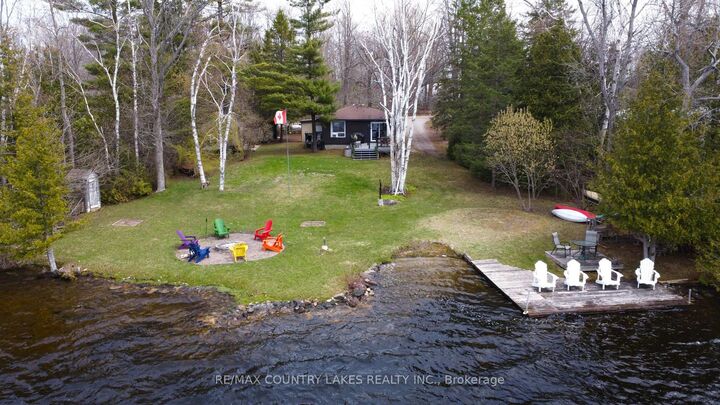 31 Hillcrest Avenue — photo 1