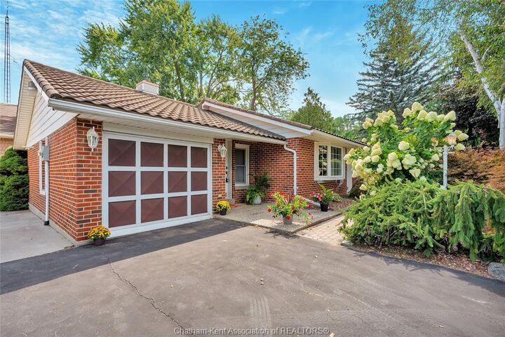 Property Photo: 12980 Longwoods Road ON N0P 2K0
