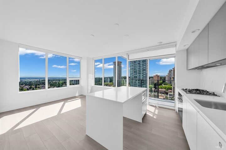 Property Photo: 6537 Telford Avenue 2907 BC V5H 0K9