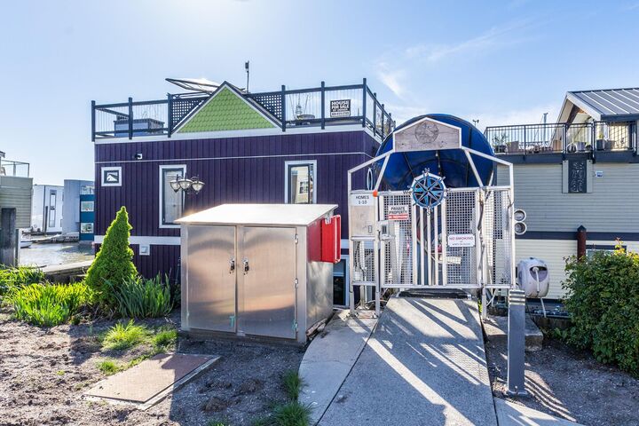 Property Photo: 3473 W River Road 1 BC V4K 5E9