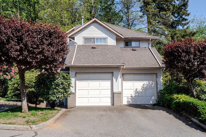 Property Photo: 32311 McRae Street 20 BC V2V 4X7