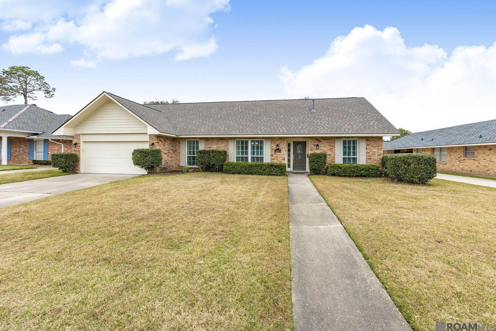 Property Photo: 8865 Trinity Ave LA 70806