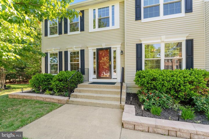 Property Photo:  10003 Field Stone Court  VA 22408 