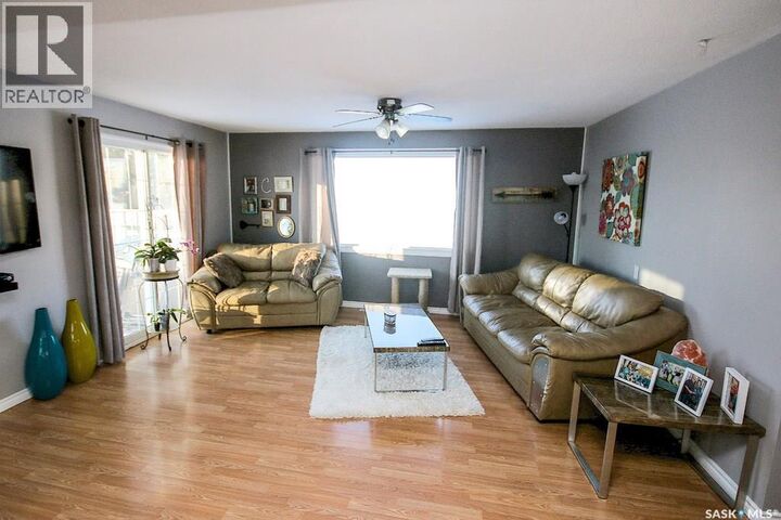 Property Photo:  646 Albert Street  SK S4A 1R6 
