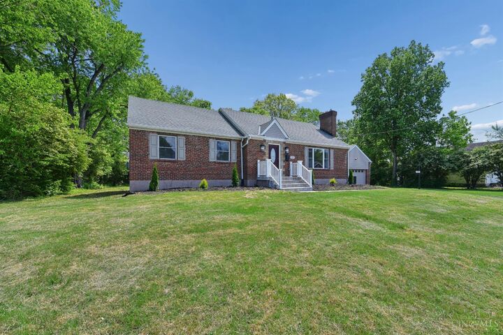 Property Photo: 7474 Edgemont Road OH 45237
