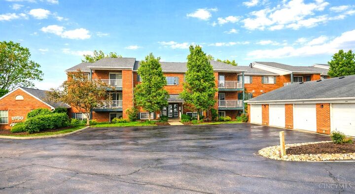 Property Photo:  9612 Crosley Farm Drive  OH 45251 