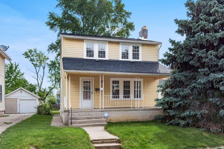Property Photo:  564 S Wayne Avenue  OH 43204 