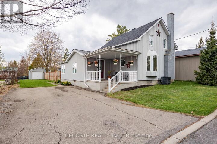Property Photo:  30 Harrison Street  ON K0C 1A0 